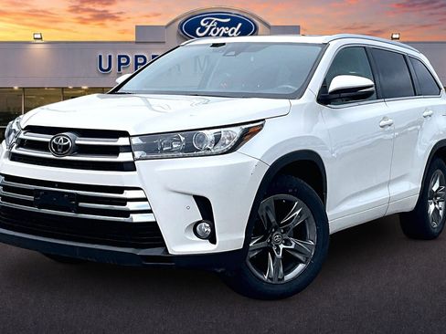 Used 2018 Toyota Highlander Limited Platinum AWD/4WD image 12