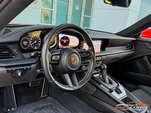 Used 2022 Porsche 911 GT3 RWD image 12