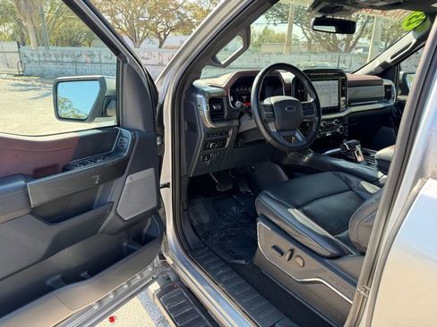 Used 2023 Ford F150 Lariat image 18