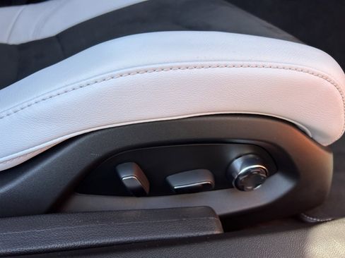 Used 2024 Chevrolet Corvette Z06 w/ Z07 Performance Package image 45