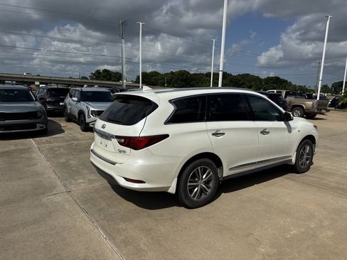 Used 2020 INFINITI QX60 Luxe AWD/4WD image 16