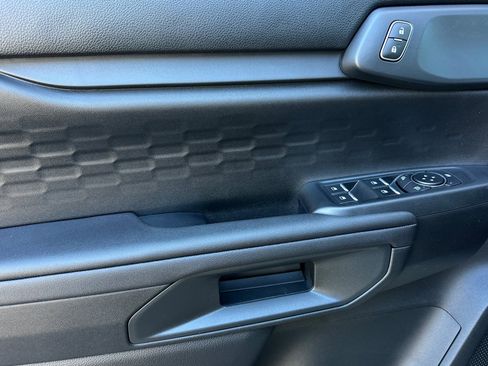 New 2025 Ford Ranger XL image 10