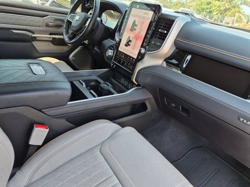 Used 2025 RAM 1500 Tungsten AWD/4WD image 14