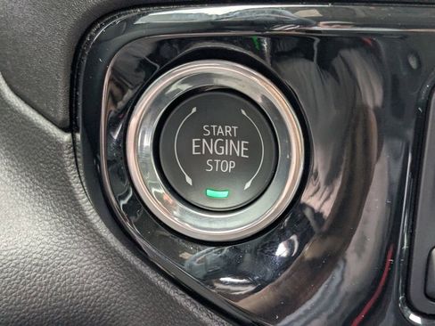 Used 2025 Chevrolet Silverado 1500 RST w/ Convenience Package II image 28