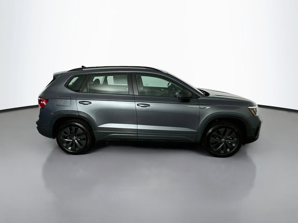 Used 2024 Volkswagen Taos S FWD image 8