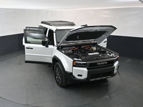 Used 2024 Toyota Land Cruiser AWD/4WD image 17
