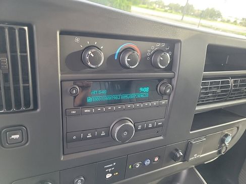 New 2025 GMC Savana 3500 w/ Power Convenience Package image 17