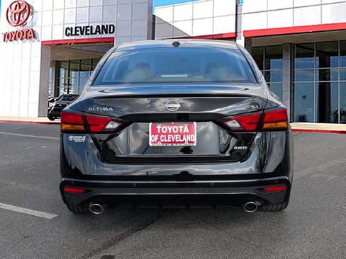 Used 2025 Nissan Altima 2.5 SL image 6