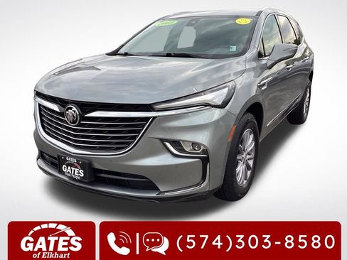 Used 2023 Buick Enclave Essence FWD image 5