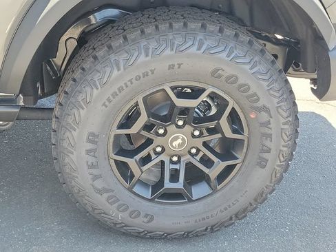 New 2026 Ford Bronco Badlands AWD/4WD image 7