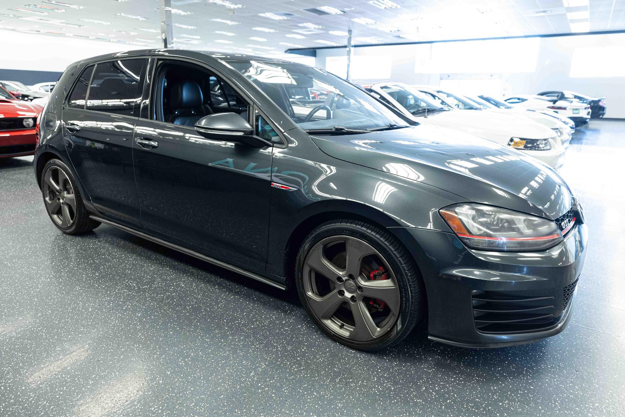Used 2015 Volkswagen GTI S FWD image 4