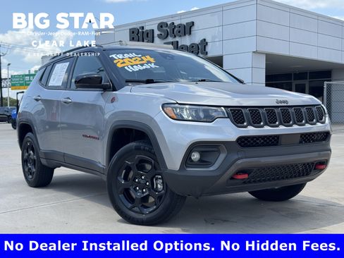 Used 2024 Jeep Compass Trailhawk AWD/4WD image 1
