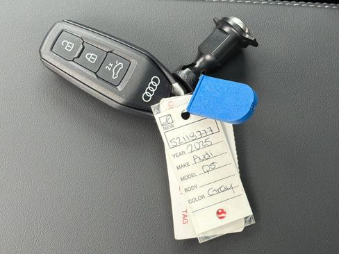 New 2025 Audi Q5 Premium Plus image 25