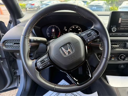 Used 2025 Honda HR-V Sport image 6