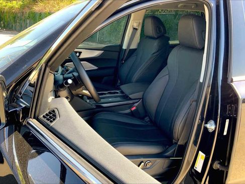 Certified 2025 Acura MDX SH-AWD image 7