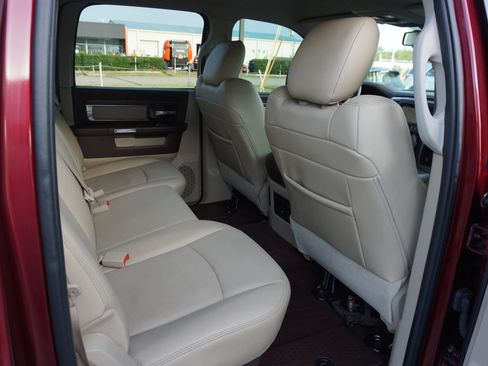 Used 2016 RAM 1500 Laramie w/ Convenience Group AWD/4WD image 21