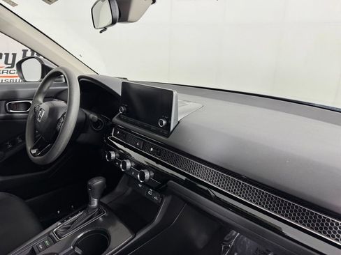 Used 2024 Honda Civic LX image 29