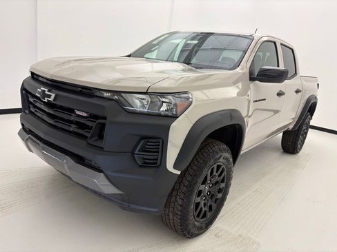 New 2026 Chevrolet Colorado Trail Boss AWD/4WD image 13