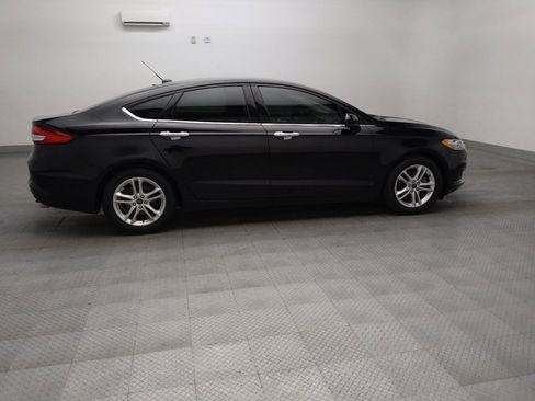 Used 2018 Ford Fusion SE w/ Fusion SE Technology Package FWD image 10