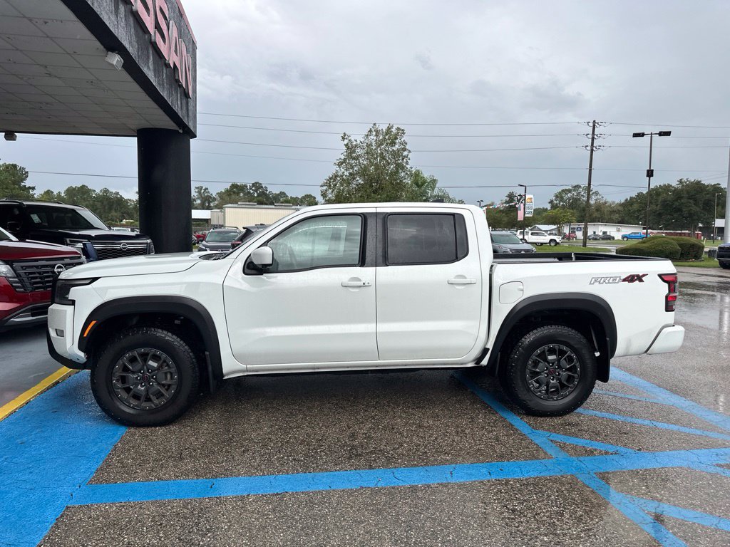 Used 2024 Nissan Frontier PRO-4X w/ Pro Premium Package AWD/4WD image 2