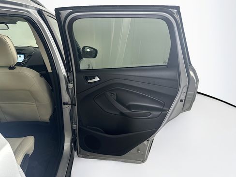 Used 2018 Ford Escape SEL w/ SEL Sport Appearance Package image 31