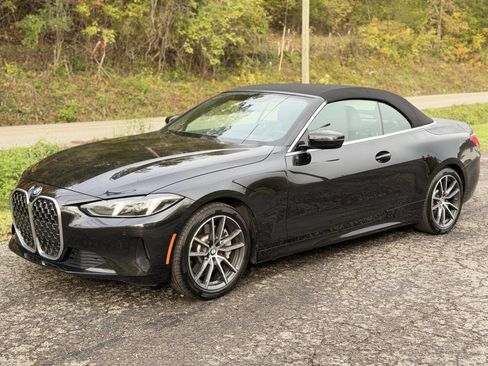 Used 2025 BMW 430i Convertible w/ Premium Package image 5