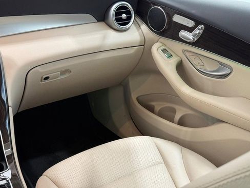 Certified 2022 Mercedes-Benz GLC 300 4MATIC w/ Multimedia Package Lite image 12