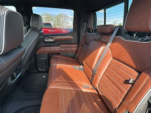 Certified 2022 GMC Sierra 1500 Denali Ultimate image 13