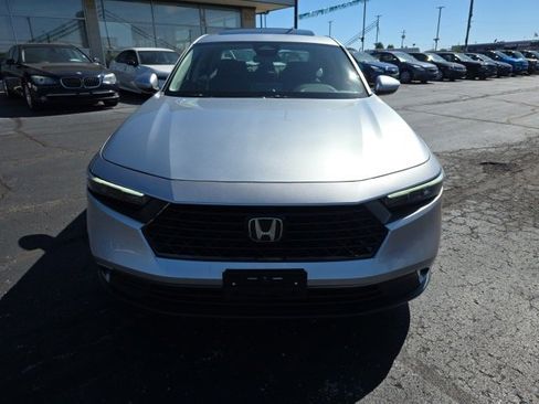 Used 2024 Honda Accord EX image 9