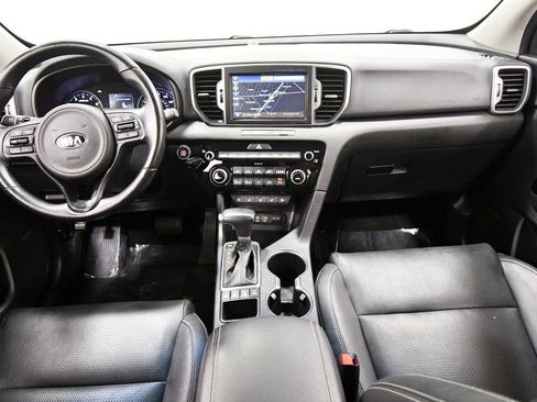 Used 2018 Kia Sportage EX w/ EX Technology Package AWD/4WD image 3
