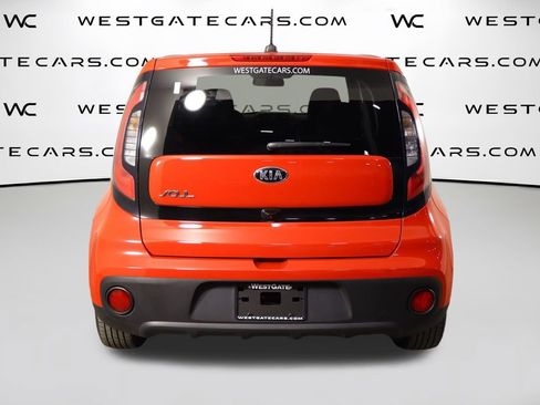 Used 2019 Kia Soul FWD image 4
