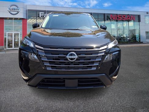 New 2026 Nissan Rogue SV AWD/4WD image 2