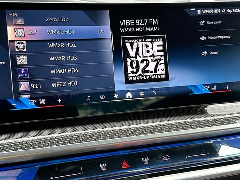 Used 2023 BMW 740i 740i w/ Parking Assistance Package image 15