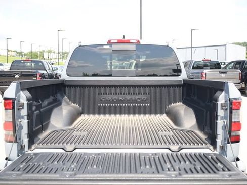 Certified 2025 Nissan Frontier PRO-4X w/ Interior Protection Package AWD/4WD image 29