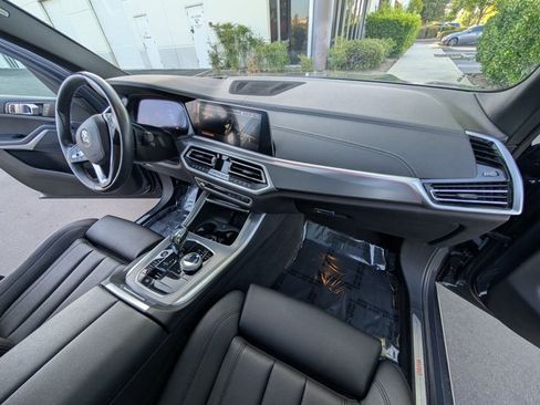 Certified 2022 BMW X5 xDrive40i w/ Executive Package AWD/4WD image 25
