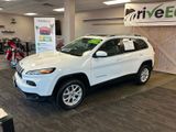 Used 2015 Jeep Cherokee Latitude w/ Comfort/Convenience Group image 4