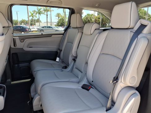 Certified 2023 Honda Odyssey Elite image 10