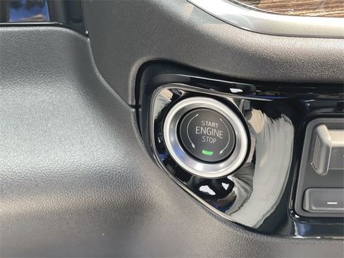 New 2026 GMC Sierra 1500 Elevation w/ Preferred Package image 17