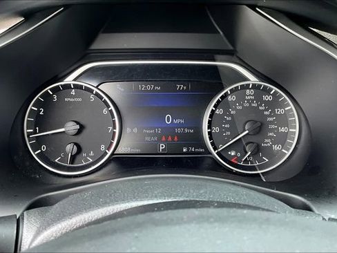 Used 2024 Nissan Murano SV image 10