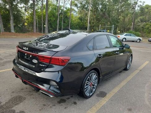 Used 2022 Kia Forte GT image 3