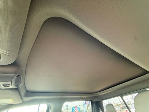 Used 2020 Ford F150 Lariat w/ Equipment Group 502A Luxury image 40