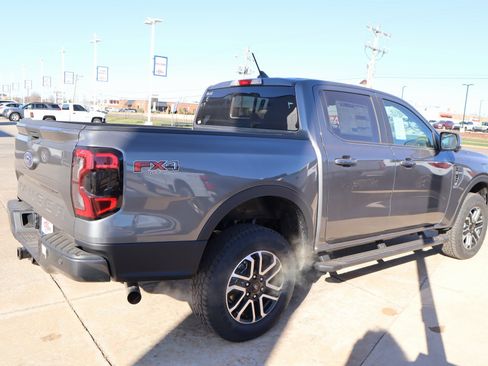 New 2025 Ford Ranger Lariat w/ FX4 Off-Road Package image 21