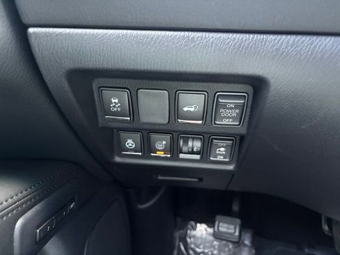 Used 2015 INFINITI QX60 FWD w/ Deluxe Touring Package image 17