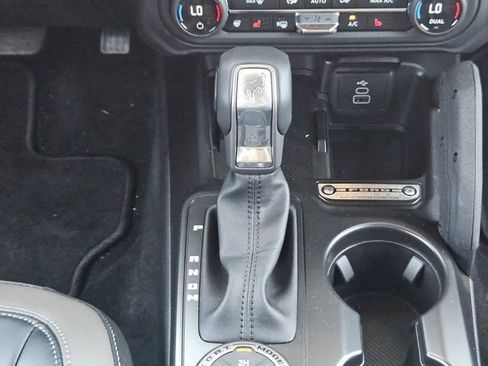 New 2026 Ford Bronco Outer Banks w/ Sasquatch Package AWD/4WD image 18
