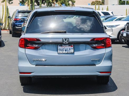 Used 2023 Honda Odyssey Sport image 8