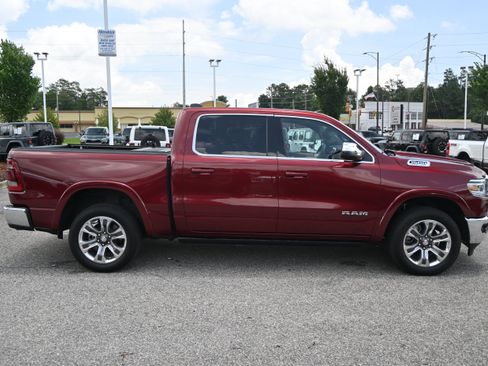 Used 2023 RAM 1500 Limited AWD/4WD image 12