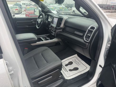 Used 2020 RAM 1500 Big Horn AWD/4WD image 11
