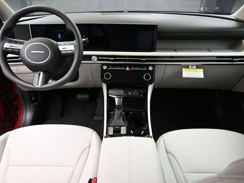 New 2026 Hyundai Tucson SEL image 18