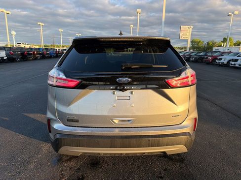 Used 2024 Ford Edge SEL AWD/4WD image 4