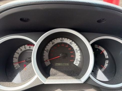 Used 2012 Toyota Tacoma Base V6 w/ SR5 Pkg image 21